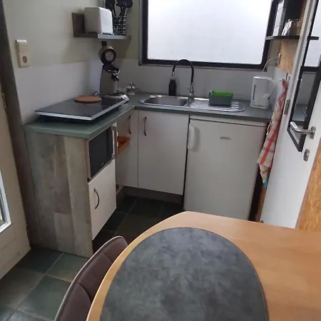 Le Tiny De Laly - Climatisation -wifi - Jardin - Airport Navette Ferienhaus