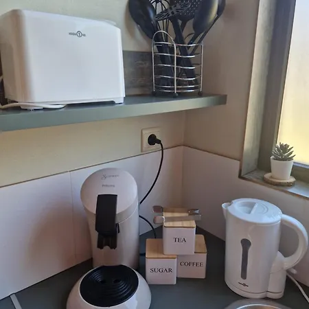 Le Tiny De Laly - Climatisation -wifi - Jardin - Airport Navette Casa vacanze *