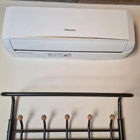 Le Tiny De Laly - Climatisation -wifi - Jardin - Airport Navette Casa vacanze
