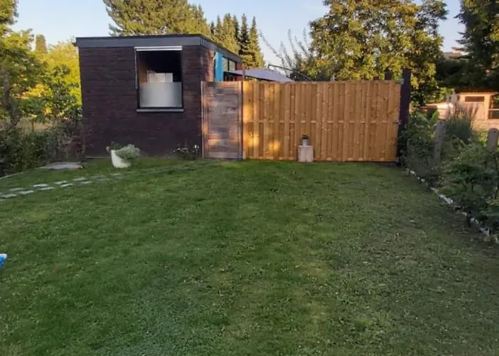 Holiday home Le Tiny De Laly - Climatisation -wifi - Jardin - Airport Navette Pont-de-Loup